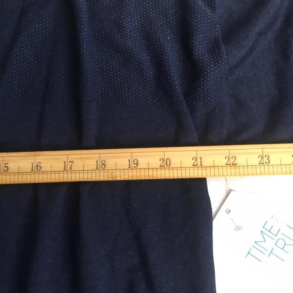 Time and Tru Cardigan Womens Large 12-14 Dark Navy Open  Pockets Lightweight - Picture 9 of 16